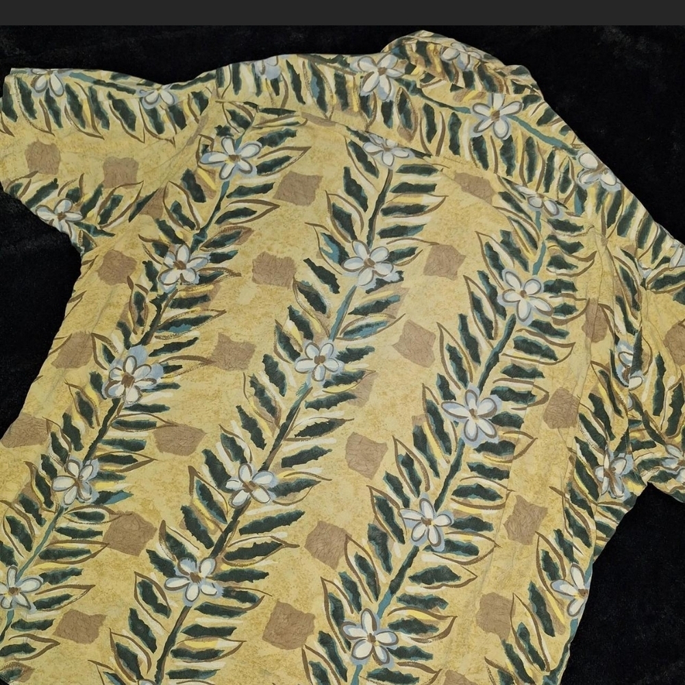 Vintage Jams World Floral Royon Hawaiian Shirt
-Size XL - Picture 4 of 7